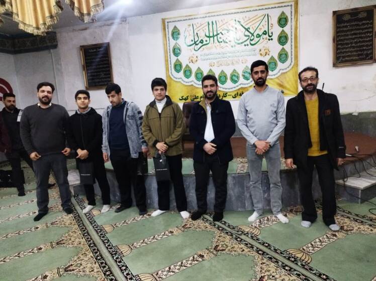 تقدیر از هنرجویان برتر هنرستان امام علی